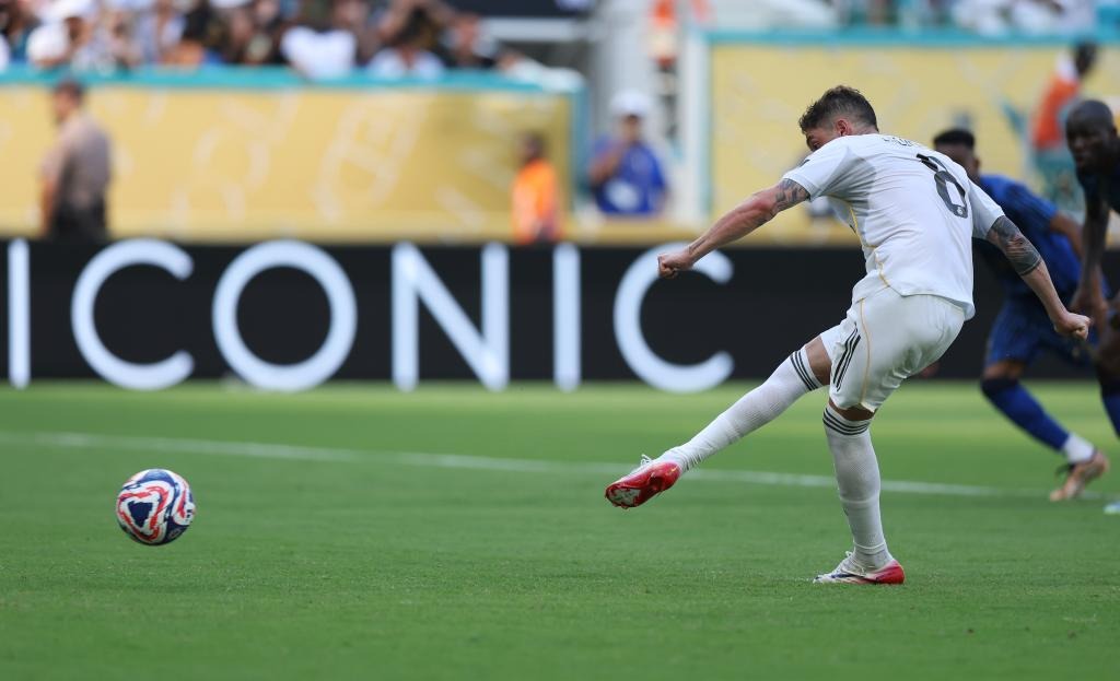 Doinb说想进修中文，这是准备要...？